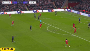 记者：职业联赛颁奖礼时隔6年恢复，拟于12月12日在上海举行