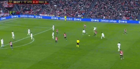 对手直接被晃在原地