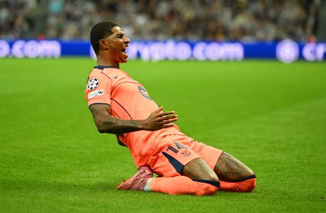 亚冠精英 柔佛VS上海海港赛事比分分析